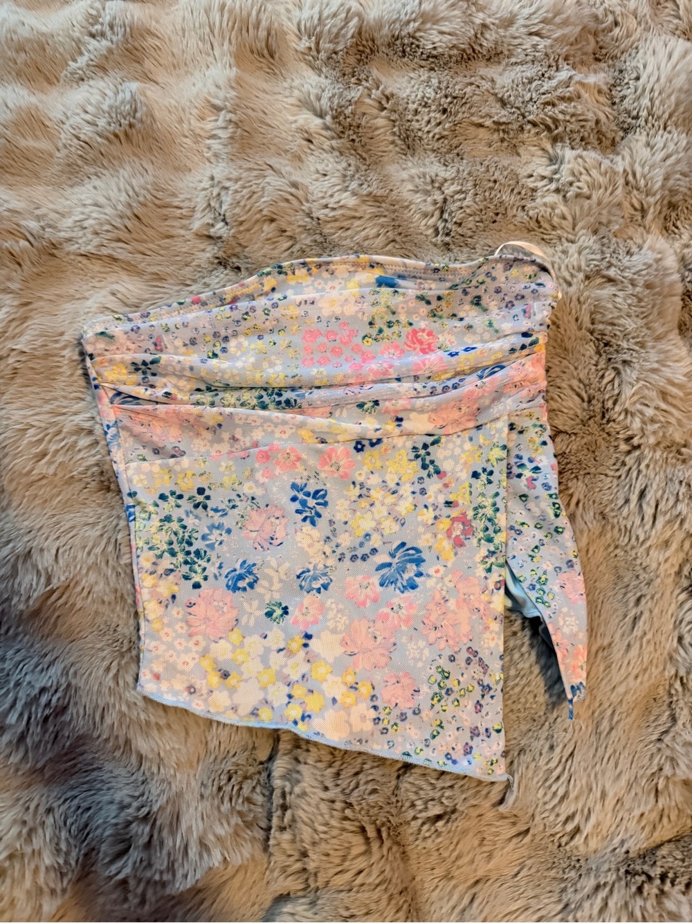 Woman’s floral tube top - Pastel Multi
